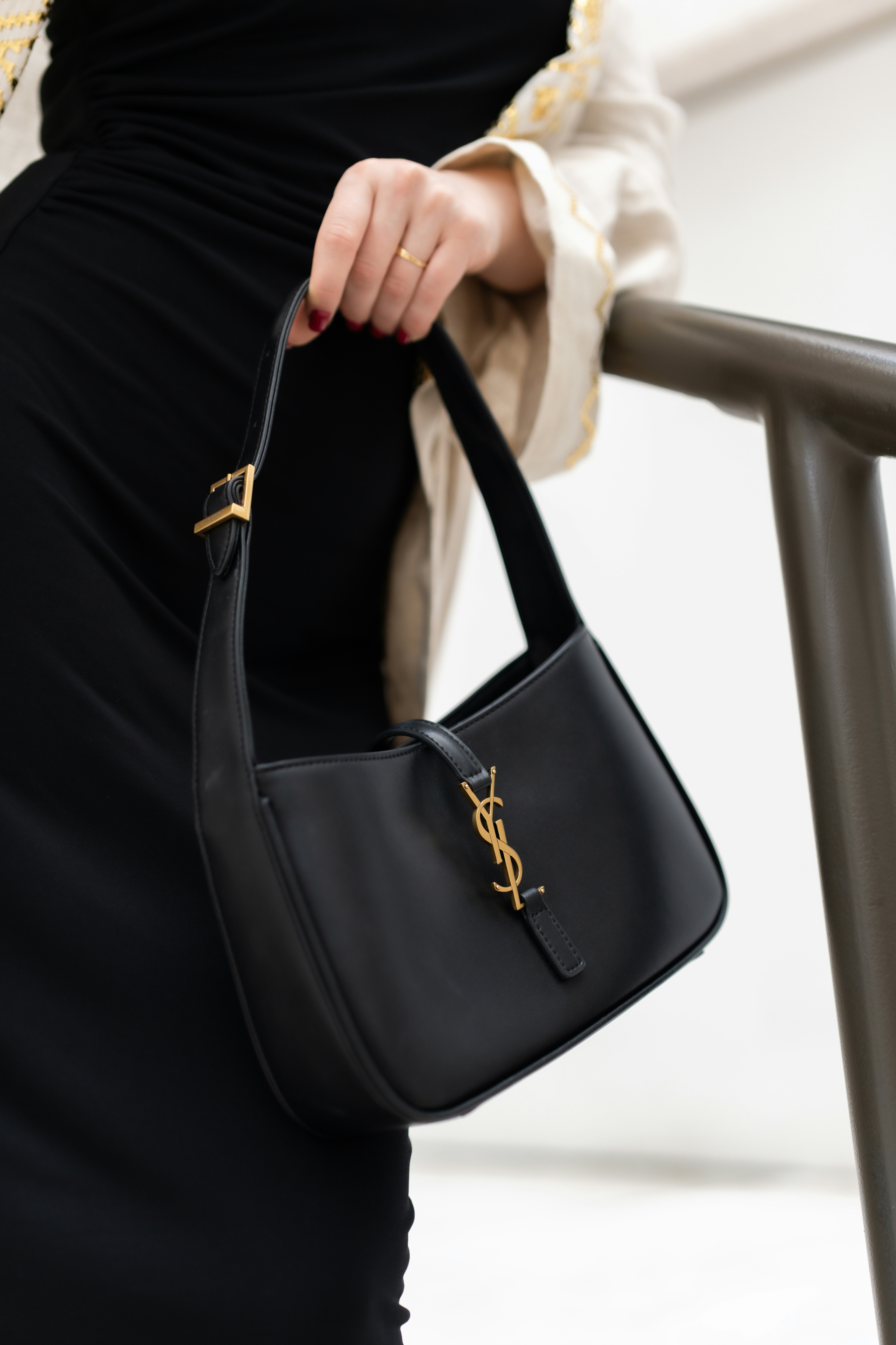 Elegant Women’s Premium Leather Handbag
